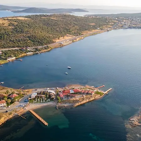 Anda Bistro & מלון Cunda