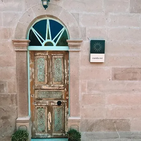 Anda Bistro & מלון Cunda