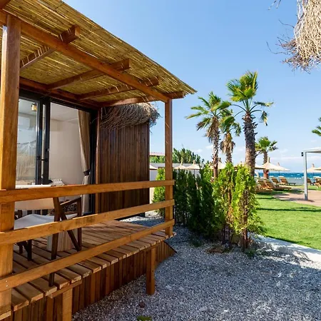 Anda Bistro & מלון