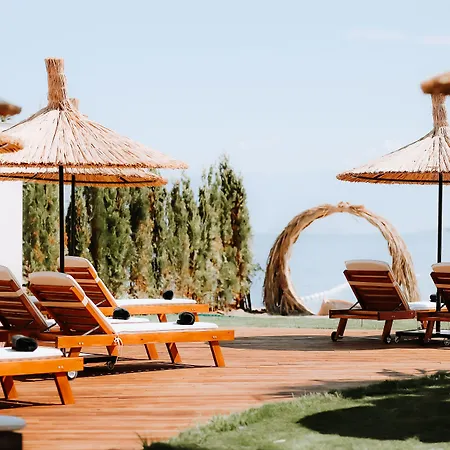 Anda Bistro & מלון *