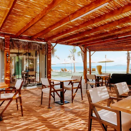 Anda Bistro & מלון *