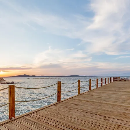 Anda Bistro & מלון *