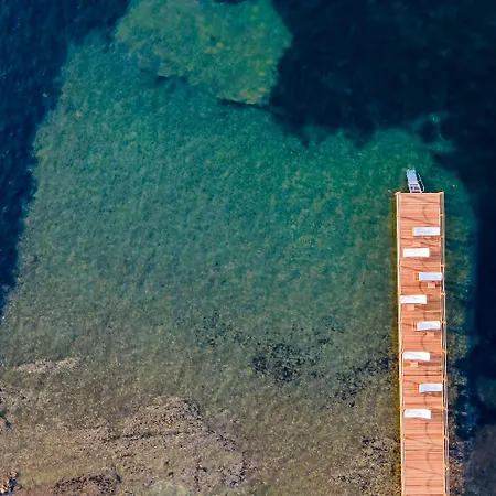 מלון Anda Bistro &